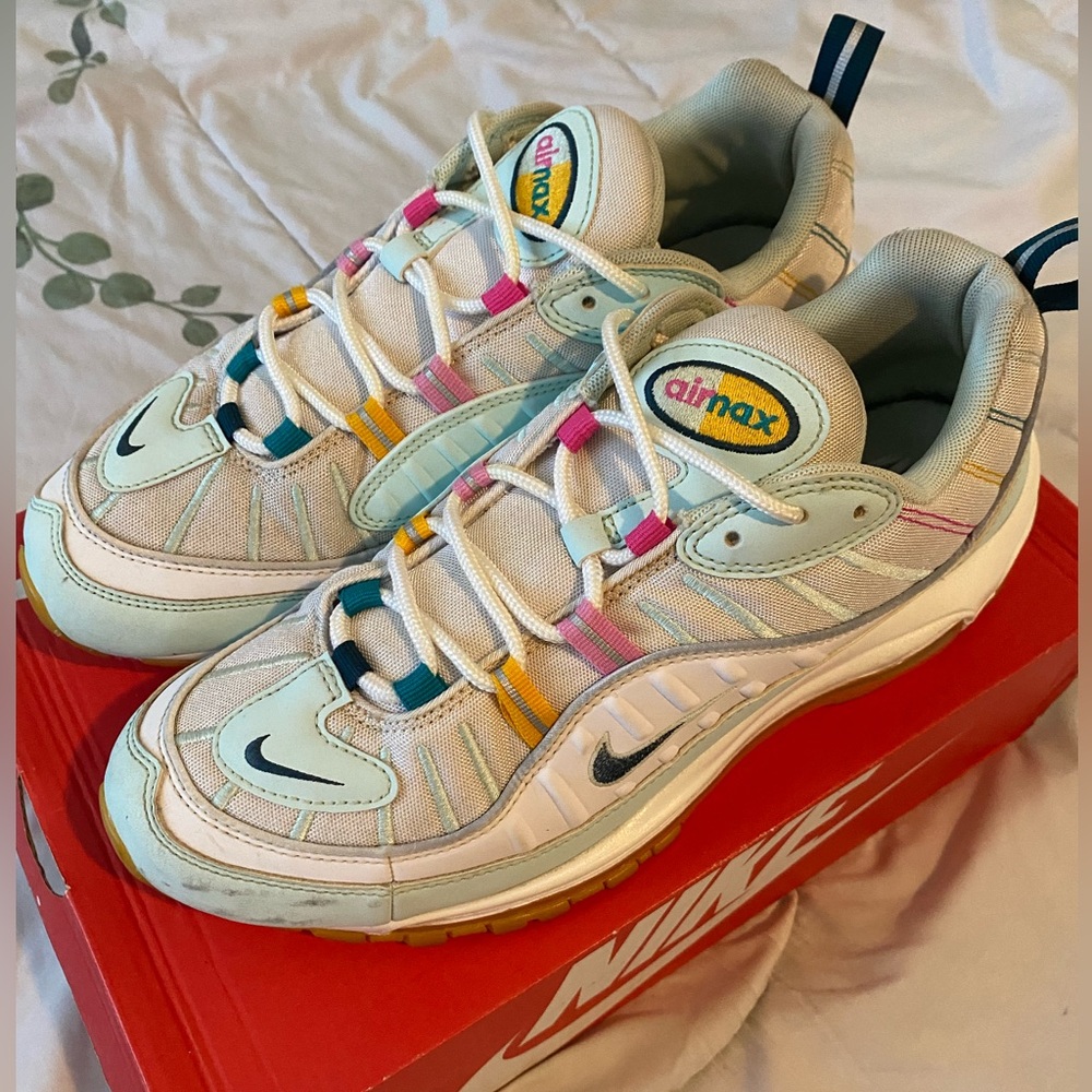 Nike air max